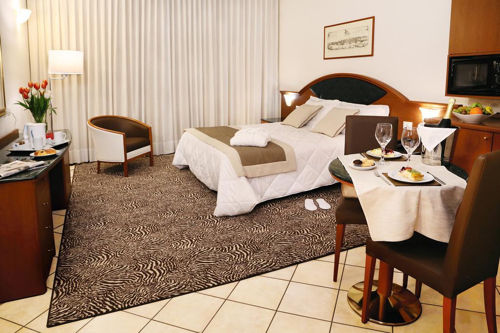 Hotel Victoria 비첸차 외부 사진